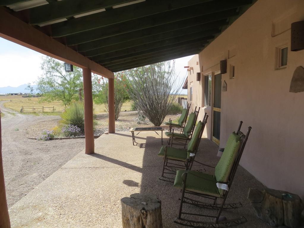 Rancho Milagro Bed & Breakfast Elgin Bagian luar foto
